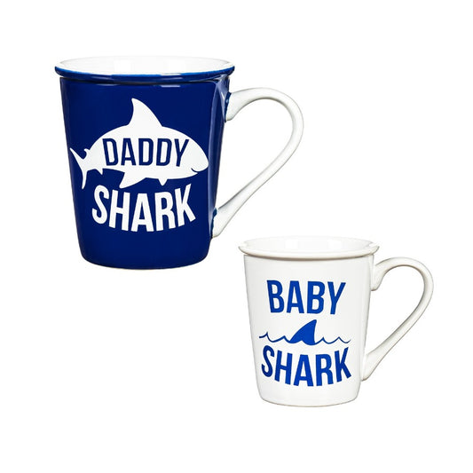 I love this Daddy Shark and Baby Shark mug set!