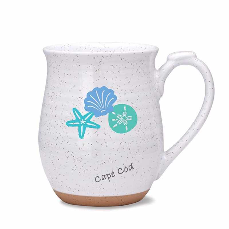 I just love the colors in this Cape Cod Weekender Mug in the adorable shells design!
