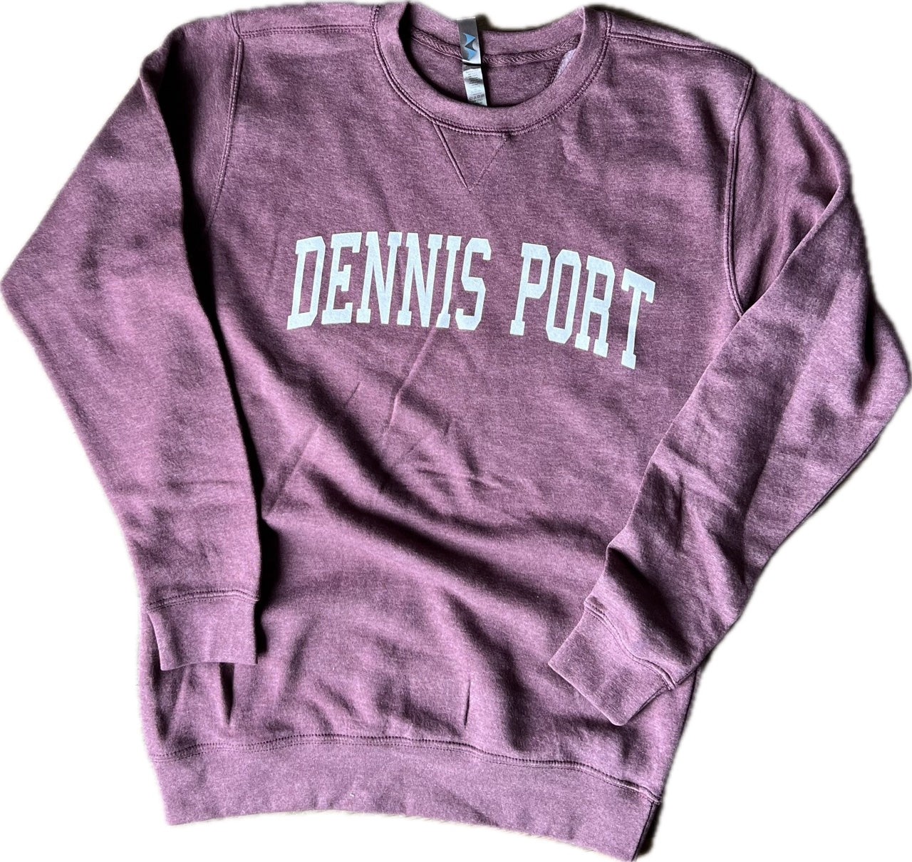 The perfect unisex Dennis Port crew neck in the color plum