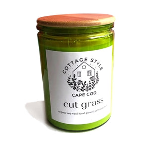 smells like a perfect summery day! | Cottage Style Cut Grass Candle | LaBelle Cape Cod