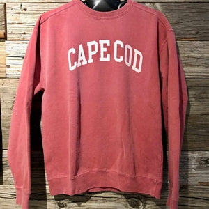 Nantucket Red is always in style!  We love this garment dyed Cape Cod Crewneck Sweatshirt | LaBelle's General Store